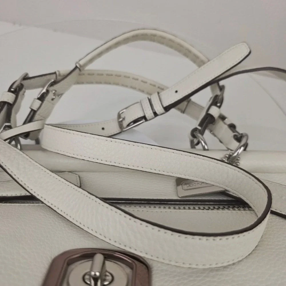 Coach Pinnacle Louisa Satchel Shoulder Bag Leather White Crossbody